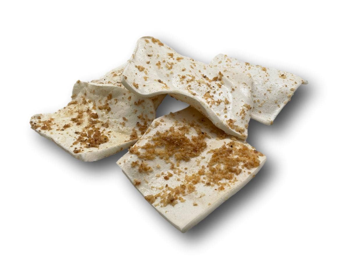 Beef Cheek Chips - Bully Dusted (BC04CHIPBD): Unit