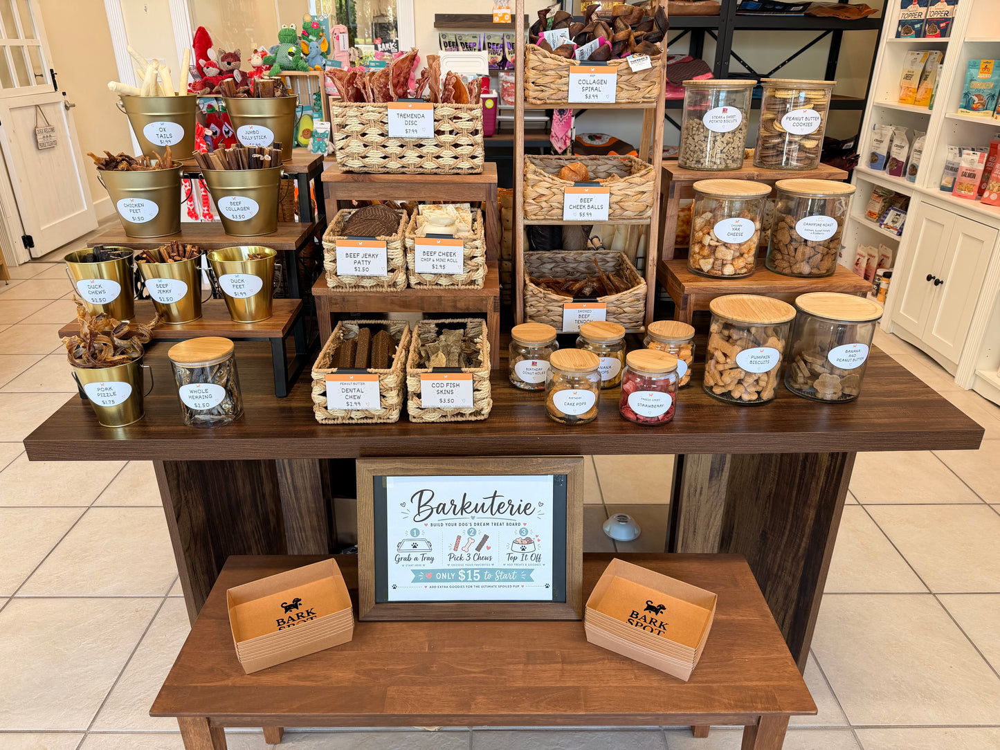 Barkuterie Tray