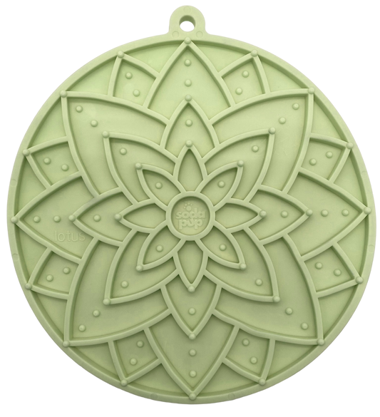 Lotus eMat Enrichment Lick Mat With Suction Cups: Light Green