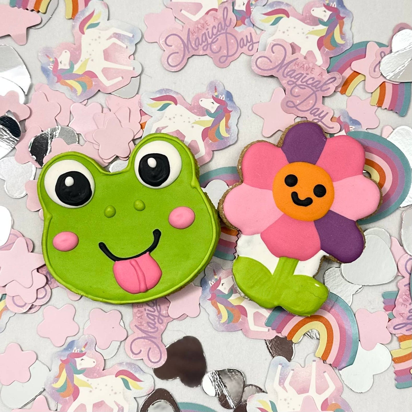 Colorburst Spring Bloom Collection: Neon Frog Cookie