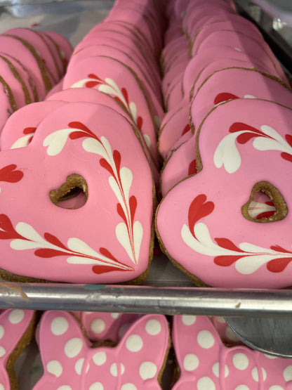 Love Stinks -But These Valentine’s Cookies Don’t: Pretty in Pink Bow