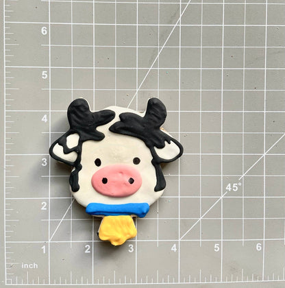 Farm Friend Cookies: Cow