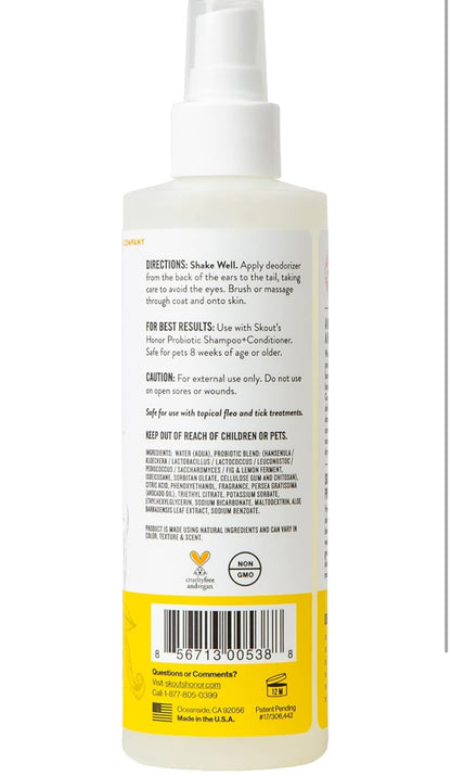 Skout's Honor Pet Deodorizer Spray- Hydrating Daily-Use with Avocado Oil & Omega-3s, Paraben & Sulfate-Free, 97% Natural, 8oz, Honeysuckle