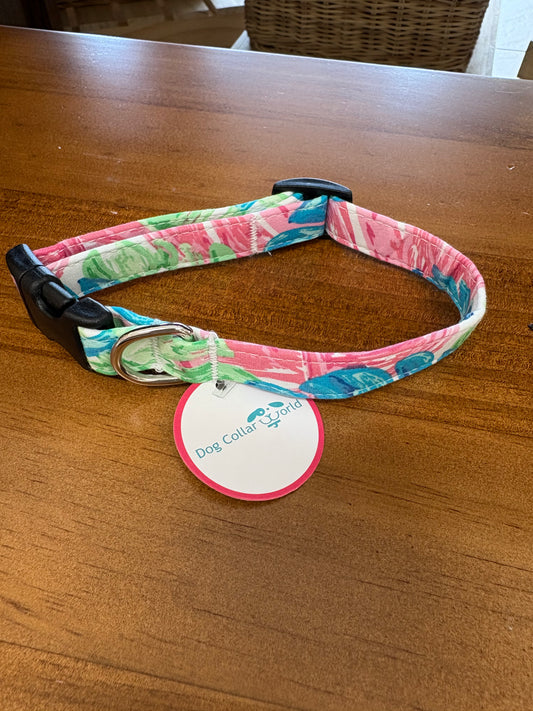 Dog Collar World- Fashion Collar- Lily Palms