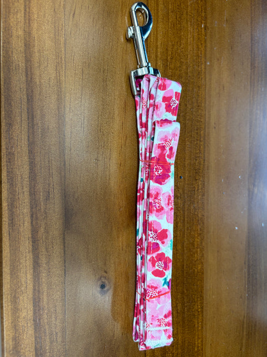 Dog Collar World- Poppies Leash