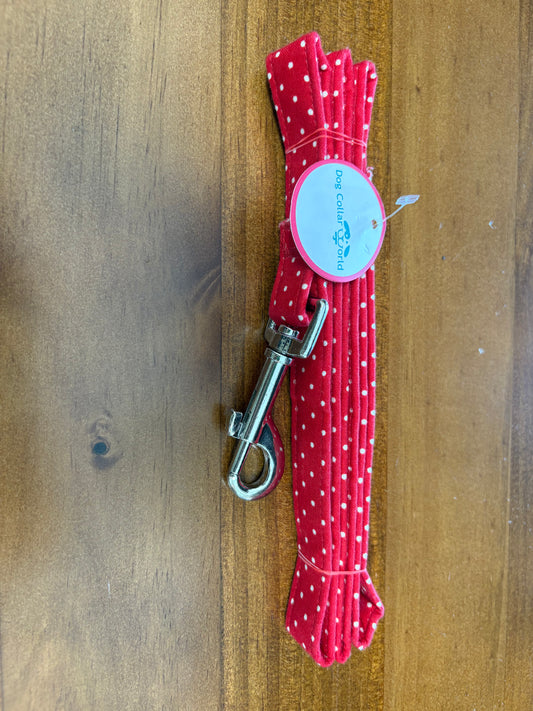Dog Collar World- Red Pin Dot Leash