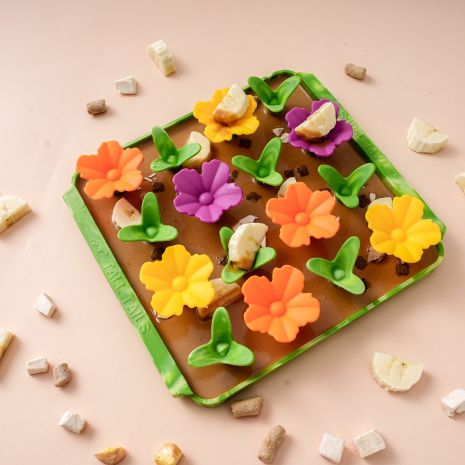 Wildflower Foraging Mat | Tall Tails