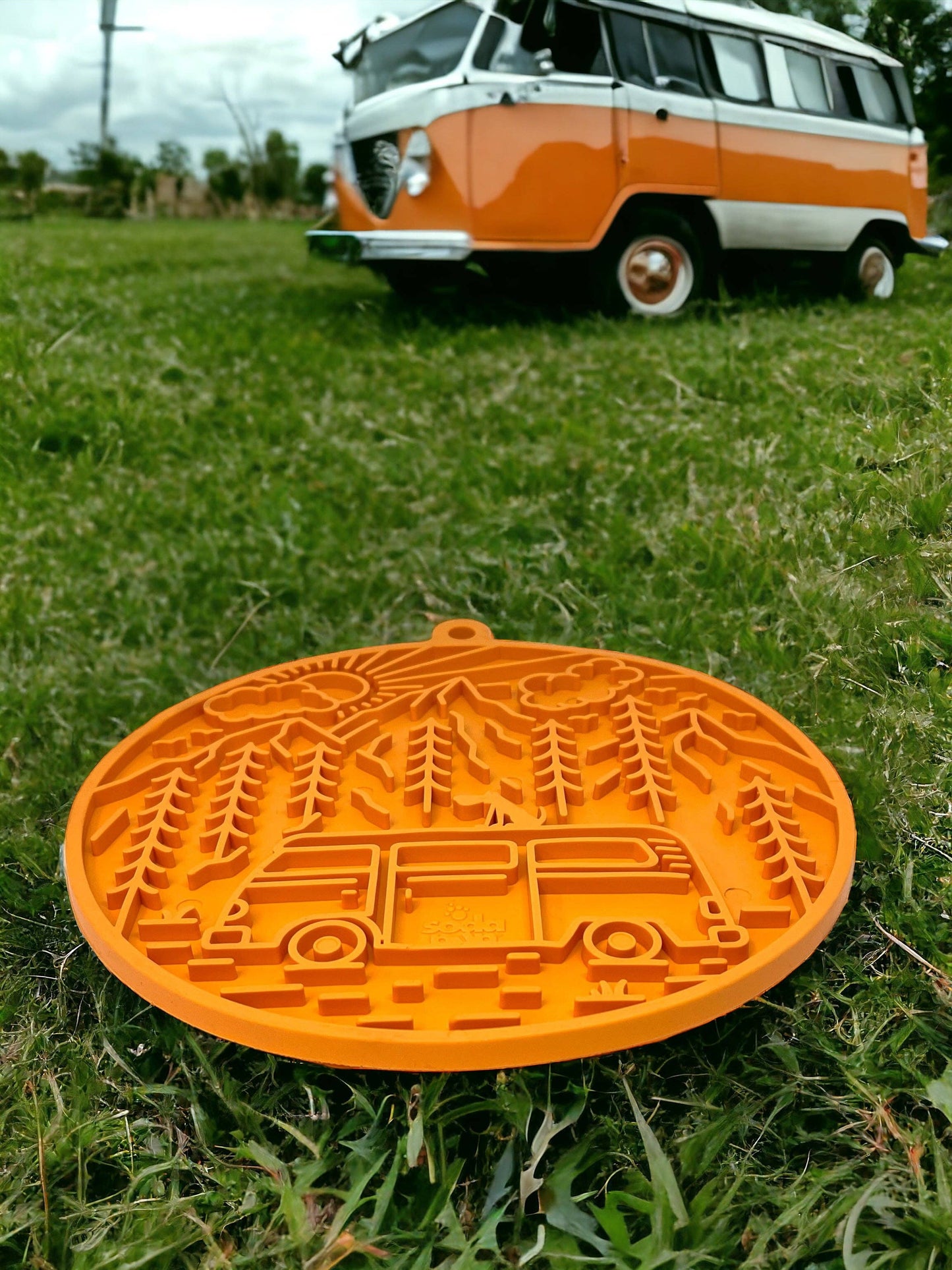 Camp eMat Enrichment Lick Mat With Suction Cups: Orange