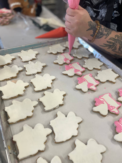 Love Stinks -But These Valentine’s Cookies Don’t: Pretty in Pink Bow